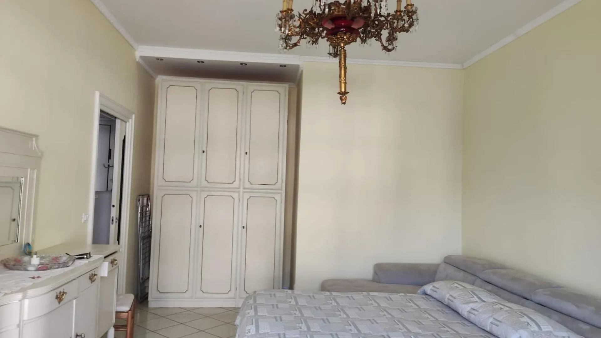 Guest house Luminose Camere A San Martino Genoa Italy