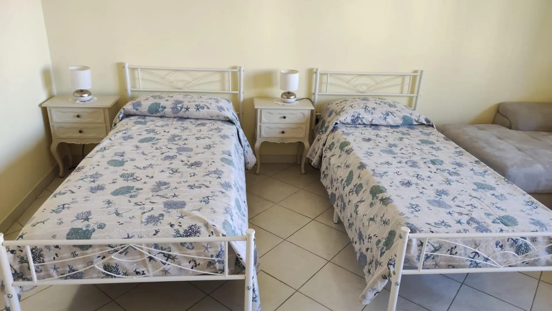 Guest house Luminose Camere A San Martino Genoa